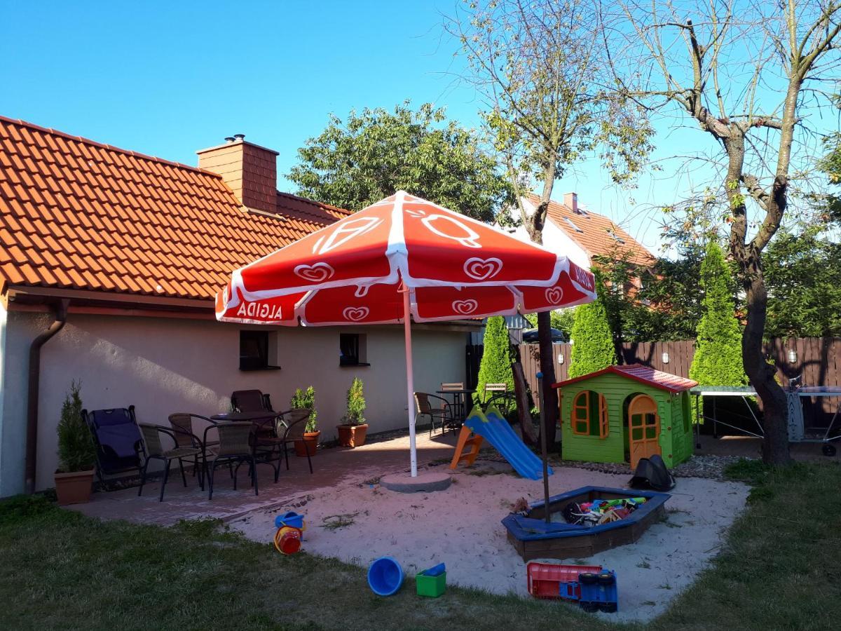 Letni Wiatr Willa Retro Łeba Exteriör bild